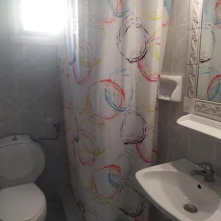 Alexandros Apartments * Pefkochori